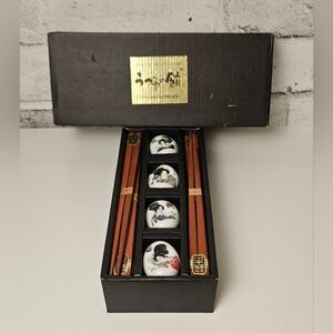 Japanese Chopsticks Gift Set w Geisha Rests Utsuwa-No-Yakata